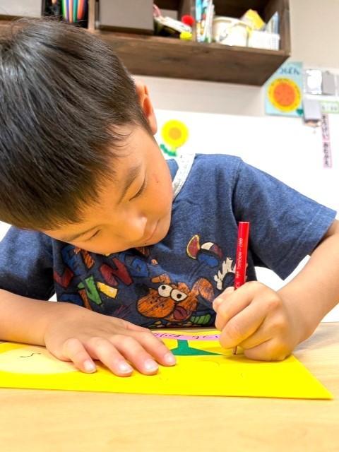 【児童指導員】多機能型施設/正社員/資格必須/月給22.7万円～/年間休日120日以上/残業ほぼなし♪/未経験・新卒可/充実の研修と昇給制度で成長＆待遇アップが目指せる◎の写真4枚目