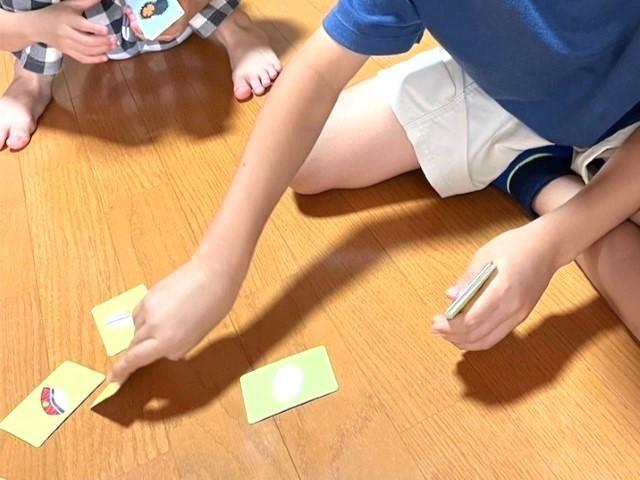 【保育士】多機能型施設/正社員/資格必須/月給17万円～/6～7時間勤務/日祝休み/年休114日/定員10名の小規模施設◎/みんながほっこりするような居場所を提供♪