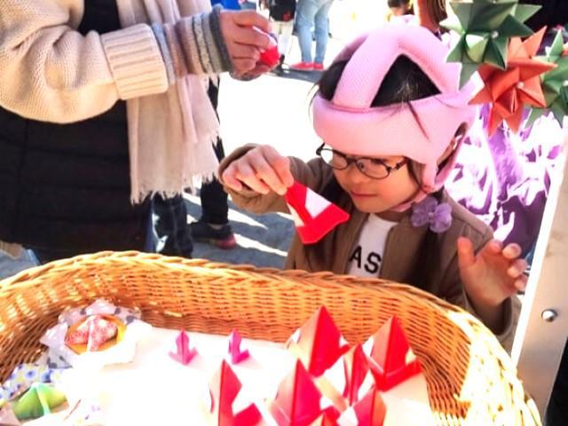 【看護師】放課後等デイサービス/正社員/資格必須/月給28.3万円～/毎年昇給/年間休日110日/研修＆福利厚生充実◎/外遊びやダンス、工作など、のびのび、楽しい成長を♪の写真3枚目
