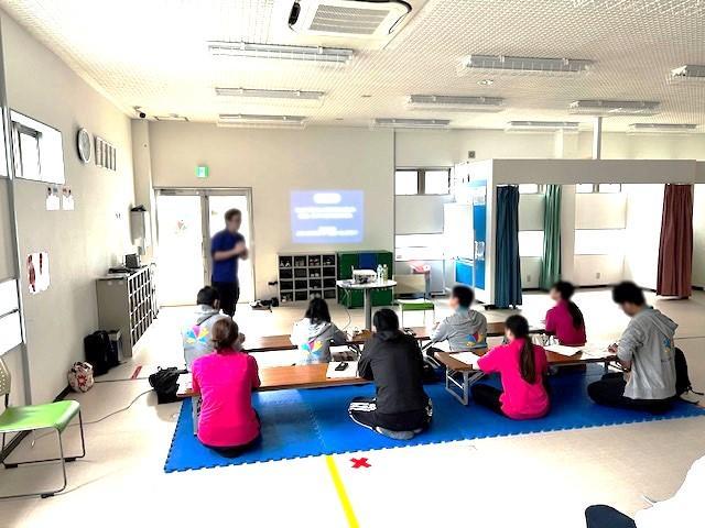 【児童指導員】資格必須/放課後等デイサービス/正社員/学歴不問/運動療育メインの放課後等デイサービスですの写真5枚目