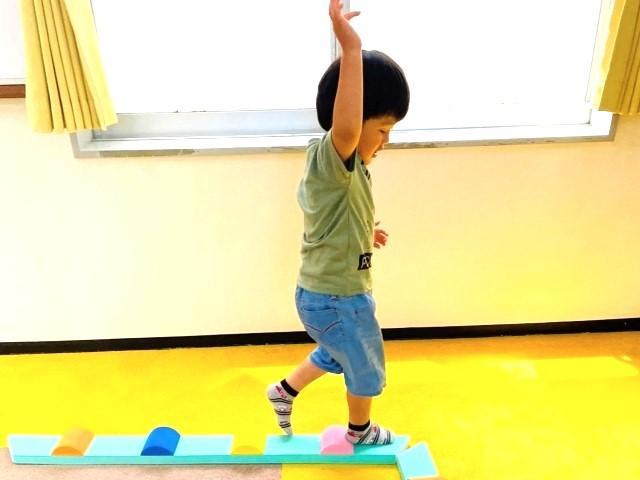【保育士】多機能型施設/資格必須/⽉給26万円〜/年休110日以上/県内に20施設以上を展開中の大手法人◎/残業ほぼなし＆育休取得実績あり！子育て世代が働きやすい♪の写真2枚目