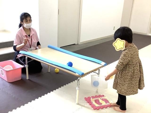 【保育士】多機能型施設/正社員/資格必須/月給19万円～/年間休日125日◎/幅広い年代の男女スタッフが在籍/子どもたちの特性に寄り添い、笑顔で明るい支援をおこないます♪の写真4枚目
