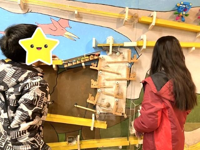 【児童指導員】多機能型施設/正社員/資格必須/月給22万円～/日曜休み◎/教育制度＆福利厚生充実/スポーツ・音楽・芸術を取り入れた療育支援が特徴♪の写真1枚目