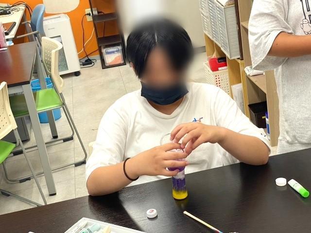 【保育士】放課後等デイサービス/日祝休み◎/子ども達の笑顔あふれる施設です♪/昇給・賞与あり/月給21万円～/正社員/資格必須の写真1枚目