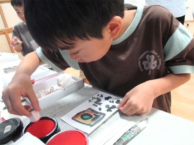 【児童指導員】多機能型施設/正社員/資格必須/月給19万円～/家族手当＆住宅手当あり◎/1973年創業の社会福祉法人/やりたい気持ちを引き出し、ひとりでできる力を育てる療育♪の写真2枚目