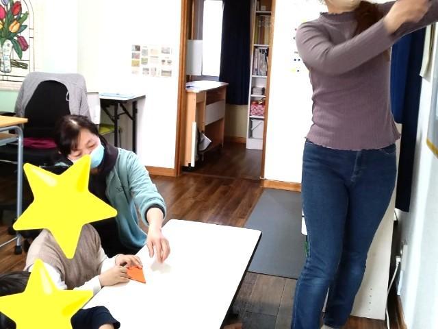 【保育士】放課後等デイサービス/正社員/資格必須/月給18万円～/土日休み/充実の研修でスタッフの成長も応援♪/OT中心の支援/強みを伸ばす「ストレングス視点」でアプローチ◎の写真8枚目