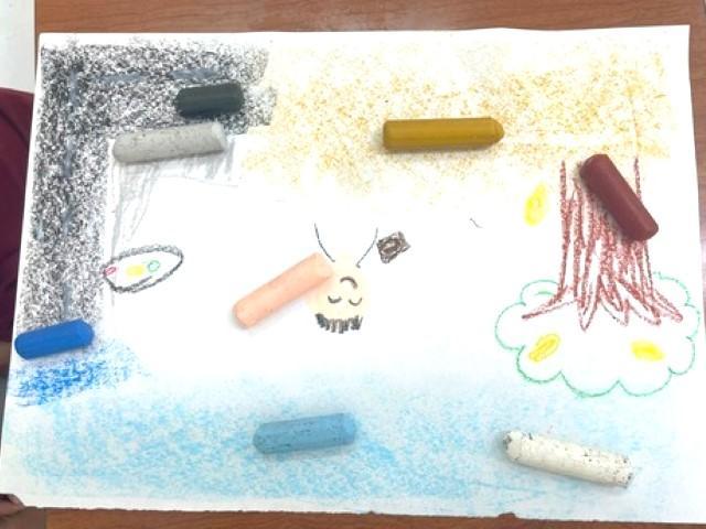 【保育士】多機能型施設/契約社員/資格必須/月給21万円～/送迎なし/日月休み◎完全週休2日制/研修・資格取得制度充実！キャリアアップを目指せます/「ほめて伸ばす」がモットー♪
