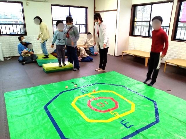 【児童指導員】多機能型施設/年間休日115日/日祝休み/送迎相談可◎/駅チカ/ライフキネティックを活用した療育が特徴/みんなが笑顔になれる場所♪/月給23万円～/正社員/資格必須の写真3枚目