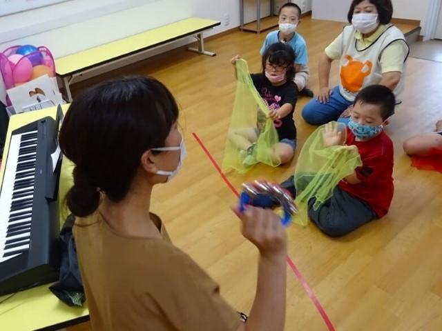 【児童指導員】放課後等デイサービス/土日休み◎/育つチカラを応援する「新しい支援のカタチ」で未来を創る♪/意見が言い合える風通しの良い社風/月給21.5万円～/正社員/資格必須の写真4枚目