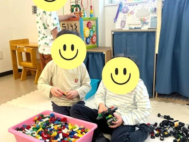 【言語聴覚士】多機能型施設/土日祝休み◎/まるで家庭のような安心感に包まれた施設♪見て聞いて触ることで、子どもたちの五感を養い成長をはぐくむ/月給19万円～/正社員/資格必須の写真3枚目