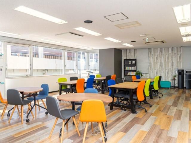 【サービス管理責任者】就労移⾏⽀援/日曜休み/年間休日120日以上◎/充実の研修でスキルアップ可！/専門家監修のオリジナル支援に強み♪/⽉給34.5万円〜/正社員/資格必須の写真6枚目