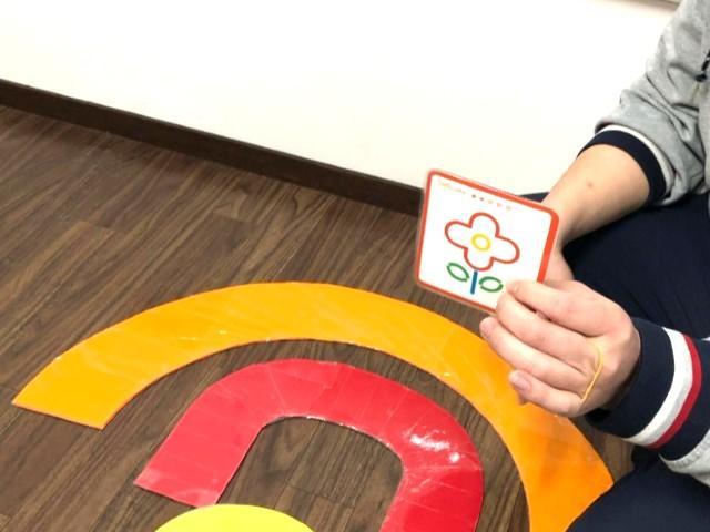 【児童指導員】多機能型施設/完全週休2日制/送迎なし/産休・育休取得実績＆託児施設あり/優しさと思いやりで子どもたちの成長をサポートする法人♪/月給20.7万円～/正社員/資格必須の写真1枚目
