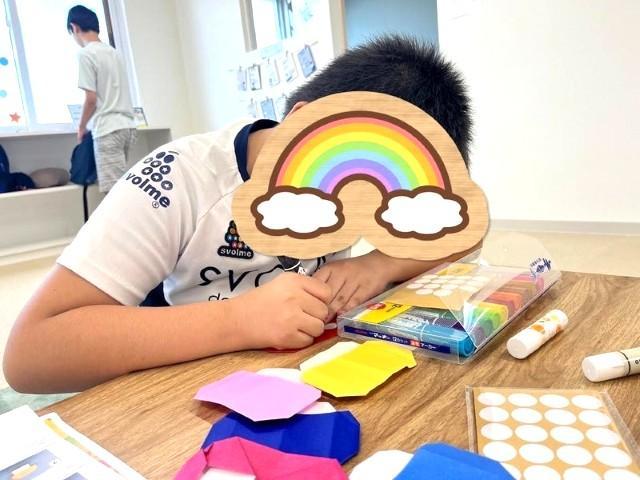 【児童指導員】多機能型施設/日祝休み◎/車両借上げ手当あり/子どもたちの「できた！」を増やし、挑戦と成長のよろこびをみんなで共感し合う療育♪/月給20万円～/正社員/資格必須の写真1枚目