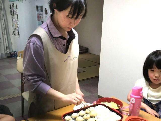 【看護師】重症⼼⾝障害児施設/正社員/資格必須/⽉給33.3万円〜/日勤のみ◎/医療スキルを活かして子どもたちの成長をサポート！/小児・障がい児ケアにチャレンジしたい方も歓迎♪