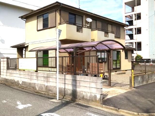 【臨床心理士/公認心理師】多機能型施設/年休110日/実働6.5時間/食事補助あり/研修制度充実/子ども主体のサービス設定で自分らしさを育む/月給20万円～/正社員/資格必須の写真3枚目