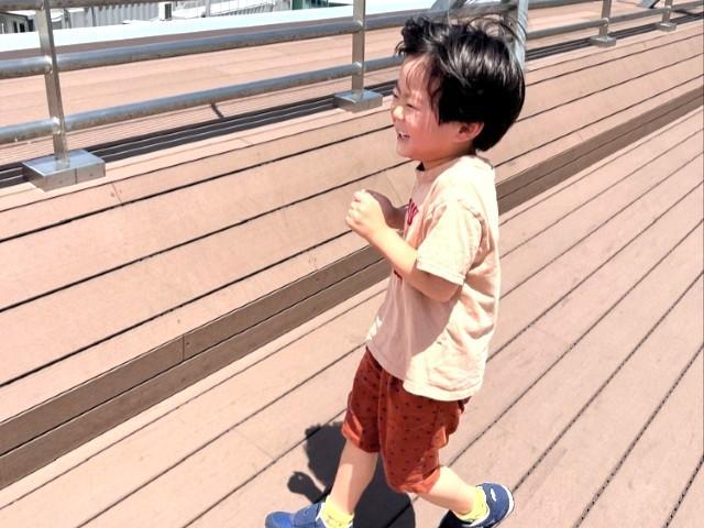 【児童指導員】放課後等デイサービス/月8～9日休み/未経験可/福岡市内を中心に多数の療育施設を展開する法人◎/定員10名ほどの小規模な施設♪/月給24万円～/正社員/資格必須の写真1枚目