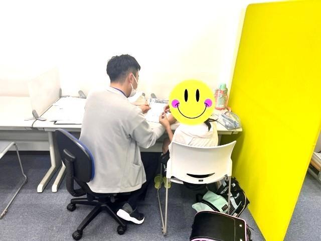 【言語聴覚士】放課後等デイサービス/年休110日以上/平日は13時始業♪/100人いれば100通り！多様性を追求したカスタムメイドの支援◎/月給24万円～/正社員/資格必須の写真2枚目