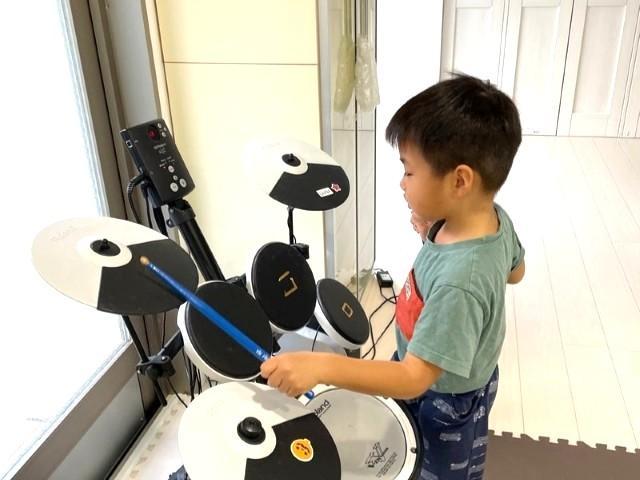 【児童指導員】児童発達支援/正社員/資格必須/月給20万円～/送迎なし/日曜休み◎/年間休日120日/研修充実/音楽・英語・算数を組み合わせた支援！音楽特化型施設♪の写真9枚目