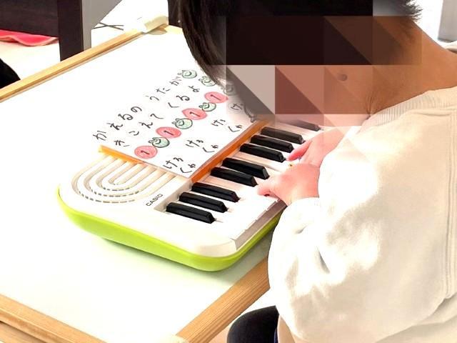 【児童指導員】児童発達支援/正社員/資格必須/月給20万円～/送迎なし/日曜休み◎/年間休日120日/研修充実/音楽・英語・算数を組み合わせた支援！音楽特化型施設♪の写真10枚目