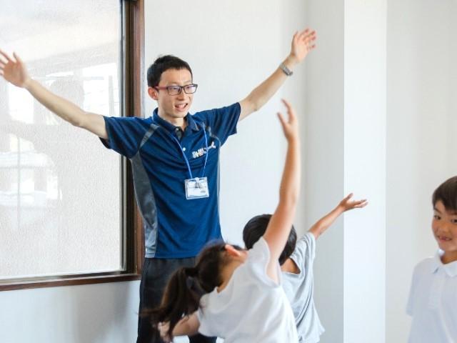 【言語聴覚士】多機能型施設/正社員/資格必須/⽉給26.5万円〜/日祝休み♪/未経験可/カイロプラクター運営の施設/専門家監修の運動プログラムを学べる◎の写真1枚目