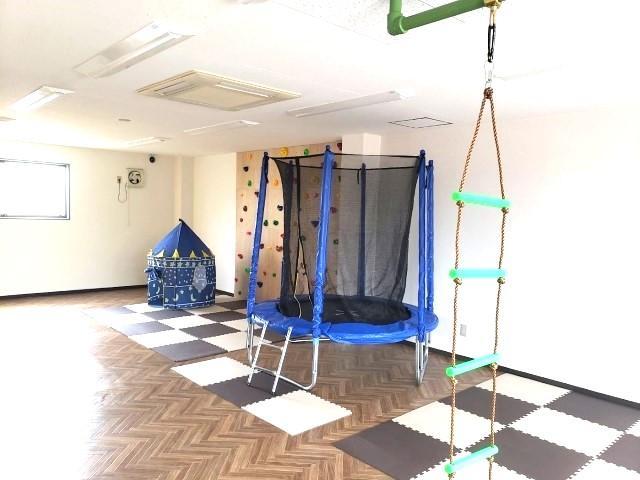 【保育士】多機能型施設/正社員/資格必須/⽉給21万円〜/完全週休2日制/実務経験5年以上の方歓迎！/朝はゆっくり10時半出勤♪/料理がテーマの療育◎の写真9枚目