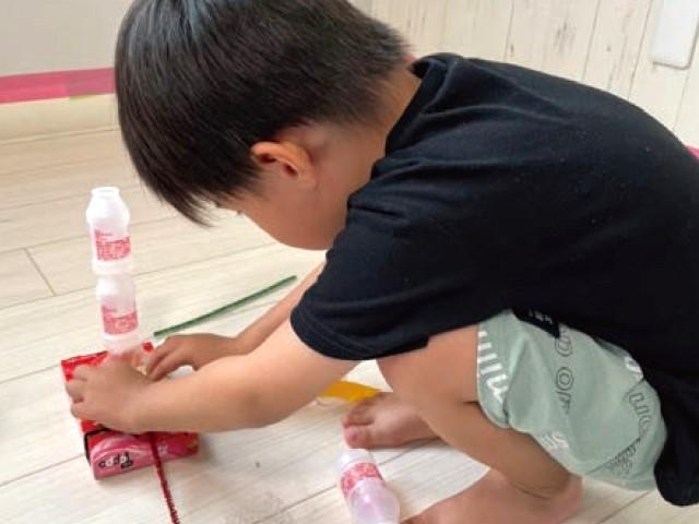 【保育士】多機能型施設/日曜休み◎/年間休日120日/育休取得実績あり/専門職と一緒に成長できる！運動＆学習特化型の施設♪/研修＆福利厚生充実/月給23万円～/正社員/資格必須の写真2枚目
