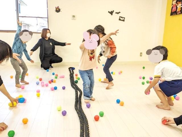 【保育士】多機能型施設/日曜休み◎/年間休日120日/育休取得実績あり/専門職と一緒に成長できる！運動＆学習特化型の施設♪/研修＆福利厚生充実/月給23万円～/正社員/資格必須の写真6枚目