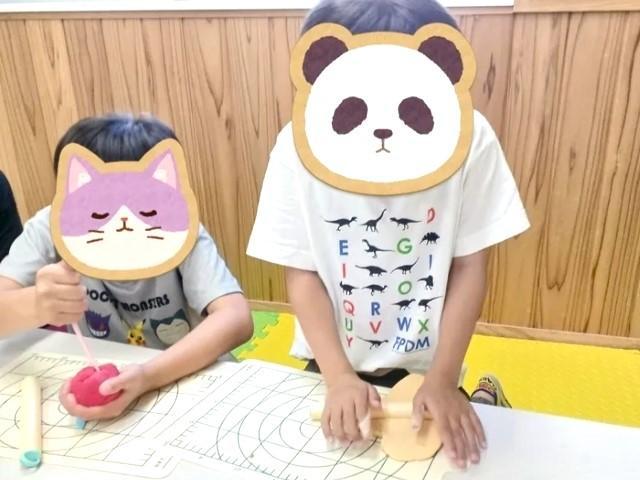 【児童指導員】多機能型施設/正社員/資格必須/月給23万円～/完全週休2日制/日曜休み◎/残業ほぼなし/「専門的支援×温かく安心できる療育」で通いたい施設に♪の写真2枚目