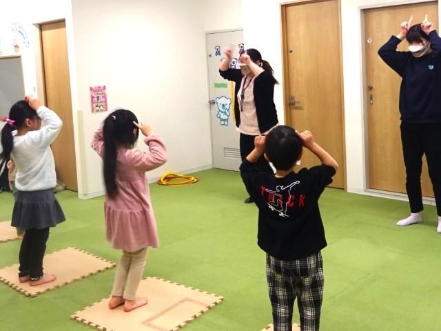 【臨床心理士/公認心理師】児童発達支援/正社員/資格必須/月給24.5万円～/送迎なし/残業ほぼなし◎/もっと成長＆活躍するなら、研修＆サポート体制充実の業界大手へ♪の写真4枚目
