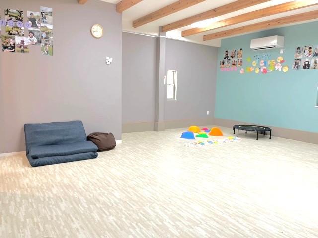 【児童指導員】多機能型施設/週休2日制◎/資格取得支援あり/一人ひとりのレベルに合わせ、小さな成功体験を自信につなげていく支援♪/月給23.7万円～/正社員/資格必須の写真10枚目