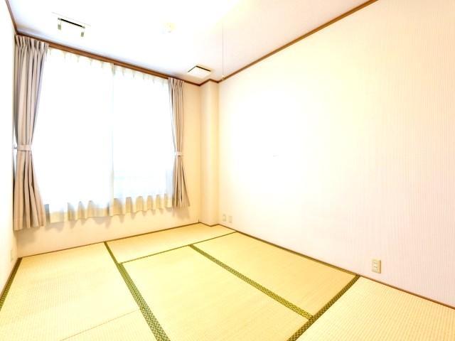 【サービス管理責任者】共同⽣活援助/日勤のみ♪/年休120日以上/育休・介護休暇取得実績あり◎/訪問看護など、介護福祉分野で事業を展開中の医療法人/⽉給15万円〜/正社員/資格必須の写真1枚目