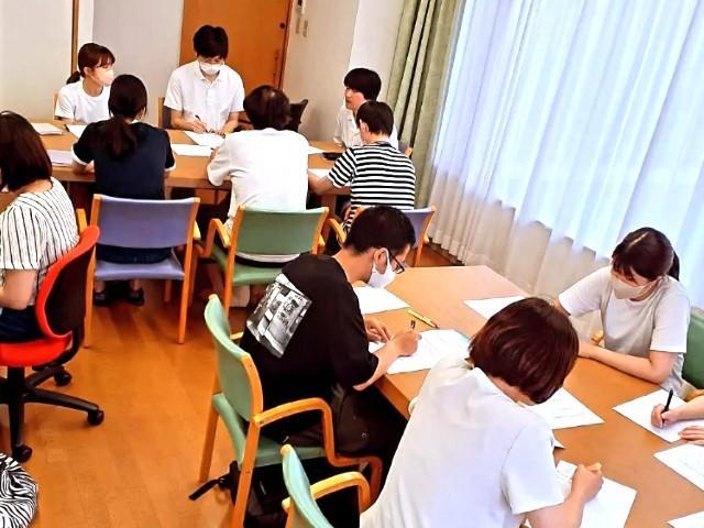 【児童指導員】児童養護施設/正社員/資格必須/経験者優遇！/賞与あり/残業ほぼなし◎休暇制度充実/プライベートを大切にしながら働けます♪の写真3枚目