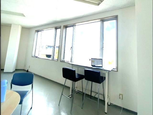 【サービス管理責任者】就労移⾏⽀援/正社員/資格必須/⽉給32万円〜/土日祝休み◎/オンラインの就労支援が特徴！ITを通じてご利用者のスキルアップ・キャリアアップを目指します♪