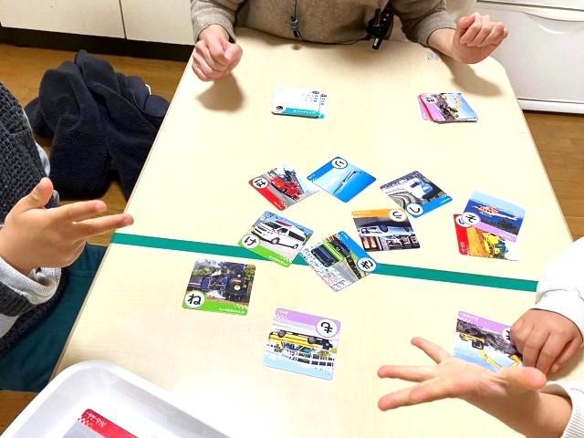 【保育士】多機能型施設/契約社員/資格必須/月給21.6万円～/育児・介護休業取得実績あり♪/自閉スペクトラム症の子どもたちを中心に支援◎TEACCHプログラムの専門知識を学べる！の写真4枚目