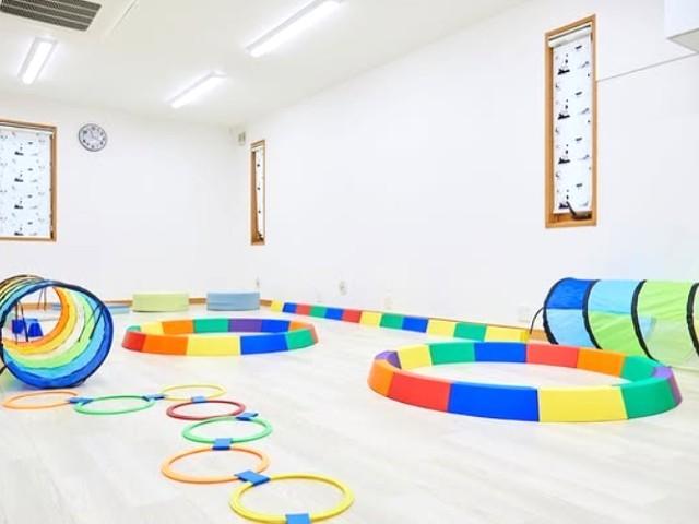 【臨床心理士/公認心理師】児童発達支援/土日休み◎/年休110日/食事補助あり♪/早期療育に特化！専門家監修のプログラムで質の高い療育を学べる/月給27.9万円～/正社員/資格必須の写真9枚目