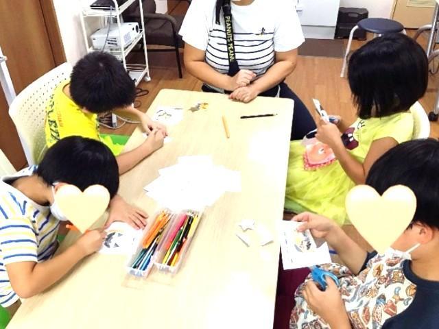 【児童指導員】放課後等デイサービス/年休120日以上/土日祝休み/子ども一人ひとりの専門家を目指す！可能性を広げ未来につなげていく療育◎/月給23.5万円～/正社員/資格必須の写真2枚目