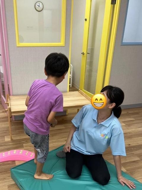 【児童発達支援管理責任者】多機能型施設/年休130日/実践的に学べる研修あり◎/ABAを主とした個別療育＆SSTを取り入れた小集団療育を実施♪/月給30万円～/正社員/資格必須の写真2枚目