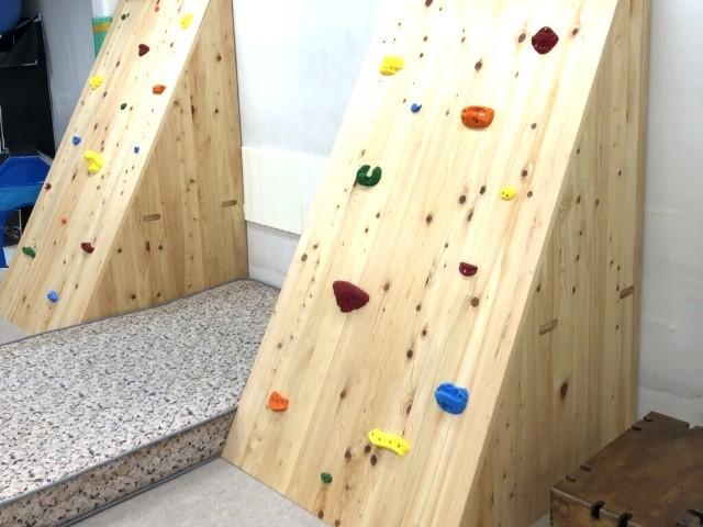 【保育士】児童発達支援/正社員/資格必須/月給21万円～/土日祝休み/「話・輪・和」3つのわを大切にした支援◎/子どもたちの好きなことを中心に取り組み、自発性を育みます♪の写真1枚目