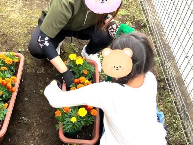 【児童指導員】多機能型施設/月9日休み/日曜固定休み◎/産休育休取得実績あり/子どもの感性や表現を尊重し、「楽しい」を追求する療育を♪/月給19.7万円～/正社員/資格必須の写真7枚目