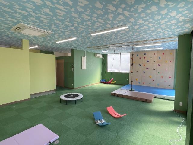 【保育士】放課後等デイサービス/完全週休2日制/育休取得実績あり/地域密着で福祉事業を連携◎/ともに支え合う暮らしづくりを提供♪/月給23.6万円～/正社員/資格必須の写真4枚目