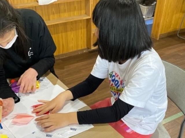 【児童指導員】放課後等デイサービス/週休2日制◎/日祝休み/育休取得実績あり/託児施設あり/パソコン授業や学習に特化した療育プログラムを提供♪/月給20万円～/契約社員/資格必須の写真4枚目