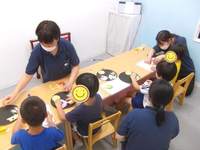 【保育士】児童発達支援/年間休日120日/残業ほぼなし◎/もっと成長したいなら、研修制度＆サポート体制充実の業界大手のフランチャイズへ♪/月給22万円～/正社員/資格必須の写真3枚目