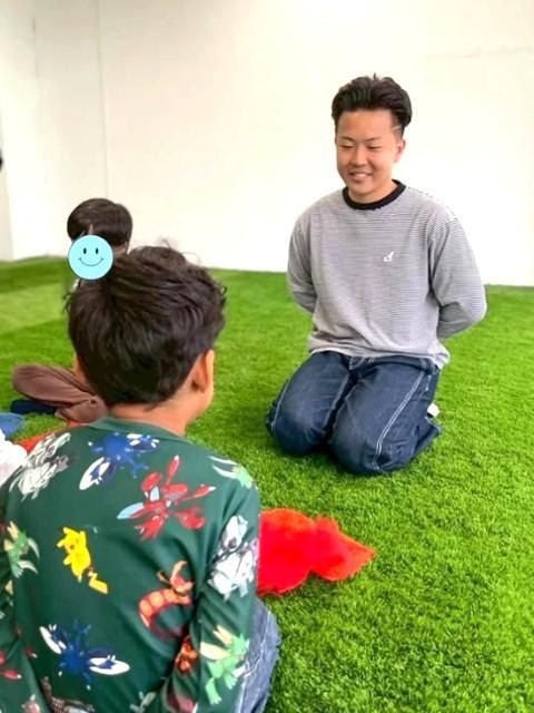 【児童指導員】放課後等デイサービス/週休2日制/土日休み◎/朝はゆっくり10時出勤♪/元サッカー選手による本格的な運動療育で未来を豊かにする支援！/月給24万円～/正社員/資格必須の写真9枚目