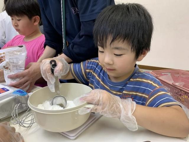 【児童指導員】多機能型施設/年休120日◎/資格取得支援制度あり/全国190教室を展開するFC/充実の研修＆独自の運動療育で学び、さらに成長も♪/月給20万円～/正社員/資格必須