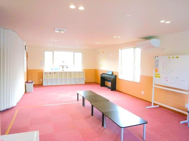 【児童指導員】多機能型施設/正社員/資格必須/資格必須/⽉給20.9万円～/日祝休み！/育児休業取得実績あり/楽しいお出かけで感性・社会性をそだてる♪わくわくも成長も得られる場所◎の写真10枚目