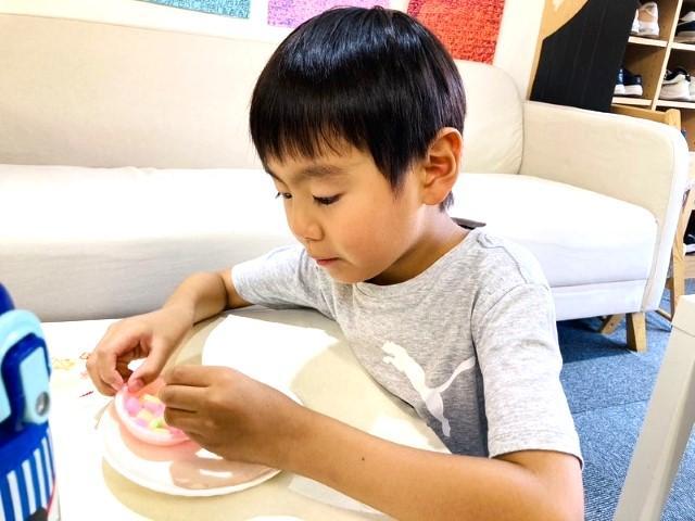 【保育士】放課後等デイサービス/日祝ほか完全週休2日制＆年間休日120日◎/絵画や音楽、工作、多彩なアート活動に特化した放デイ♪/月給19万円～/残業ほぼなし/正社員/資格必須の写真5枚目