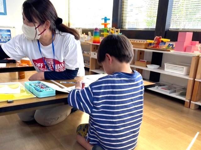 【作業療法士】多機能型施設/日祝休み◎/OJT＆OFF-JT充実！/「できることは全部やる」空のように自由に、太陽のように輝ける子どもたちへ♪/月給21万円～/契約社員/資格必須の写真2枚目