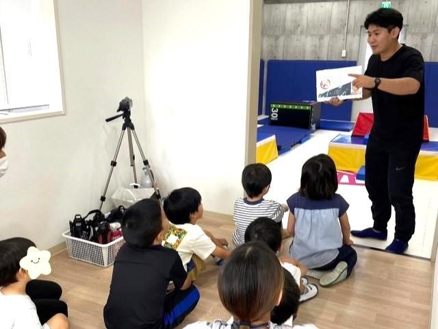 【保育士】多機能型施設/日祝休み◎/OJT＆OFF-JT研修充実！/「できることは全部やる」空のように自由に、太陽のように輝ける子どもたちへ♪/月給21万円～/契約社員/資格必須の写真6枚目