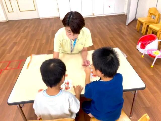 【言語聴覚士】多機能型施設/週3日4時間～勤務OK◎/遊びながら身体＆言語のリハビリを！「遊びリテーション」施設♪/時給1,300円～/正社員登用あり/パート・アルバイト/資格必須の写真2枚目