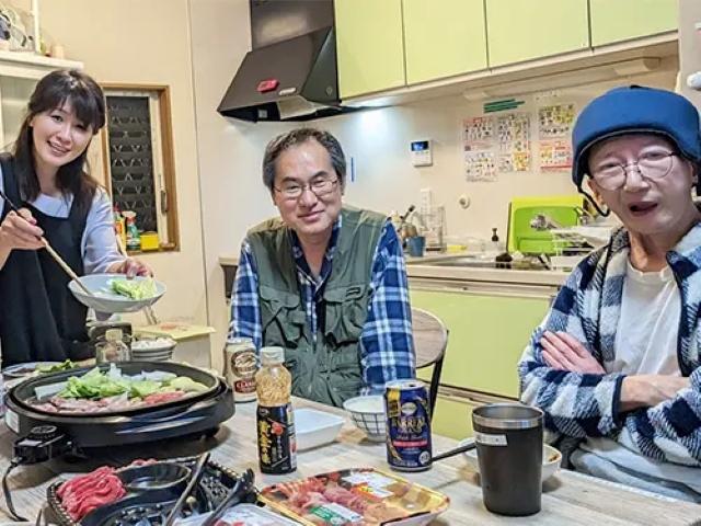 【サービス管理責任者】共同生活援助/年間休日122日以上/土日祝休み◎/月給45万円～/住宅手当や社宅完備◎/埼玉県内で複数のグループホームを運営する法人/正社員/資格必須